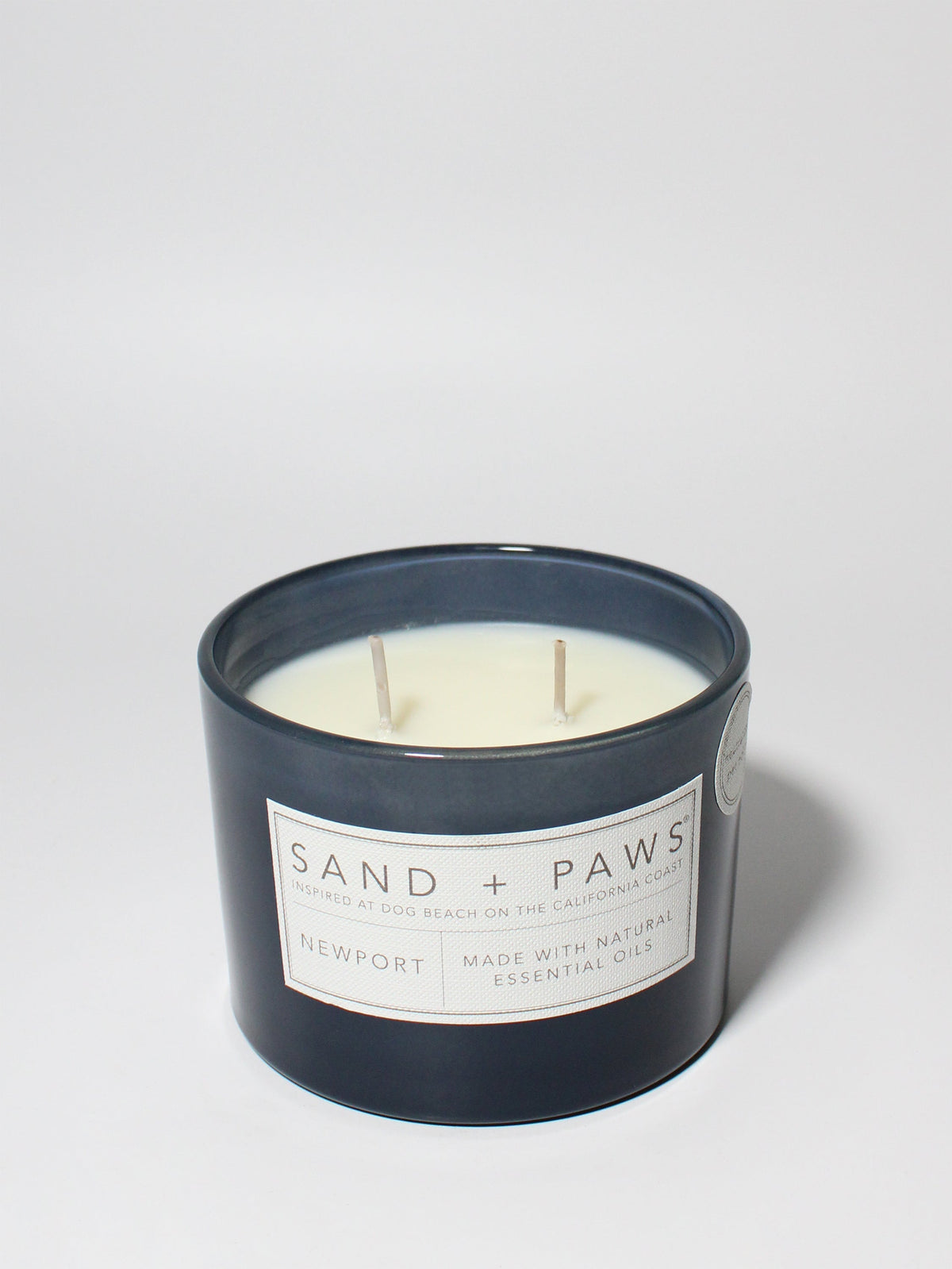 Sand + Paws Newport Hand-poured 12 oz scented candle
