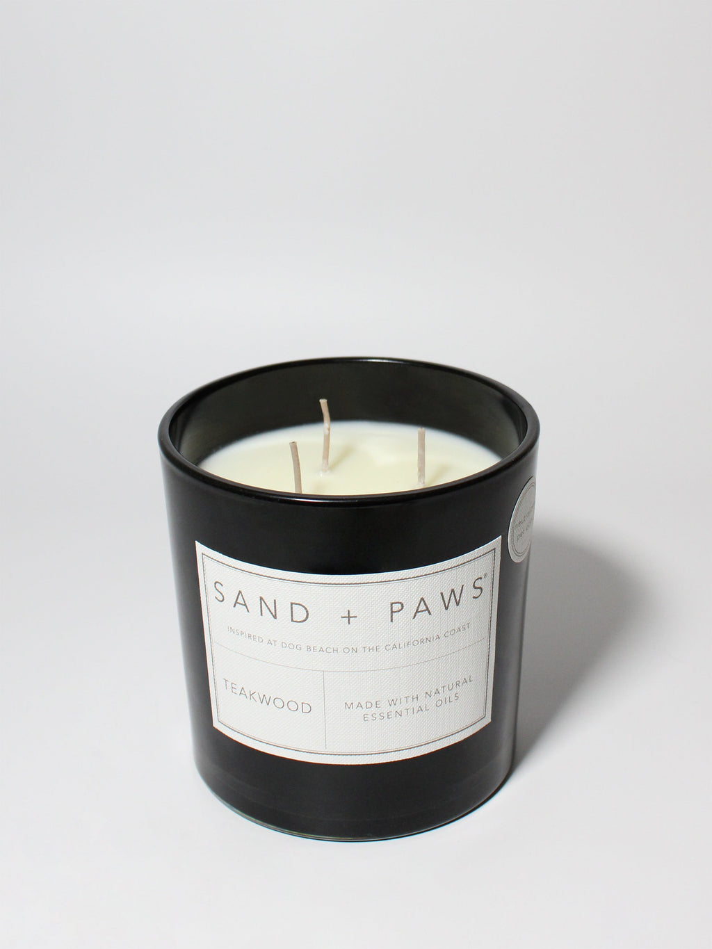 Sand + Paws Teakwood Hand-poured 21 oz scented candle