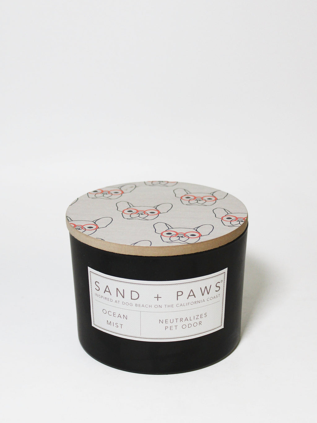 Sand + Paws Ocean Mist Hand-poured 12 oz scented candle
