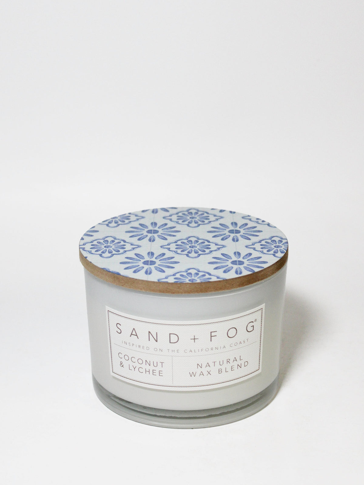 Coconut & Lychee Hand-poured 12 oz scented candle