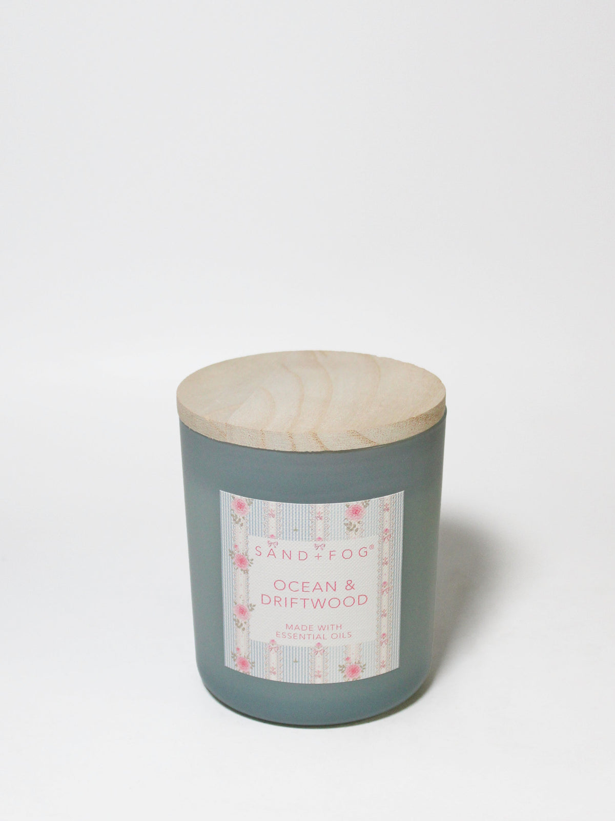Ocean & Driftwood Hand-poured 10 oz scented candle
