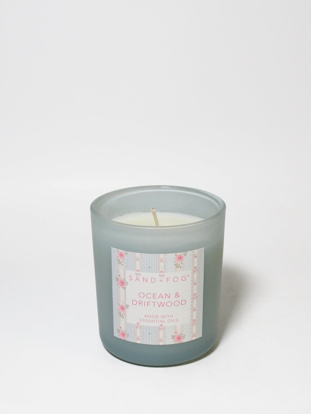 Ocean & Driftwood Hand-poured 10 oz scented candle
