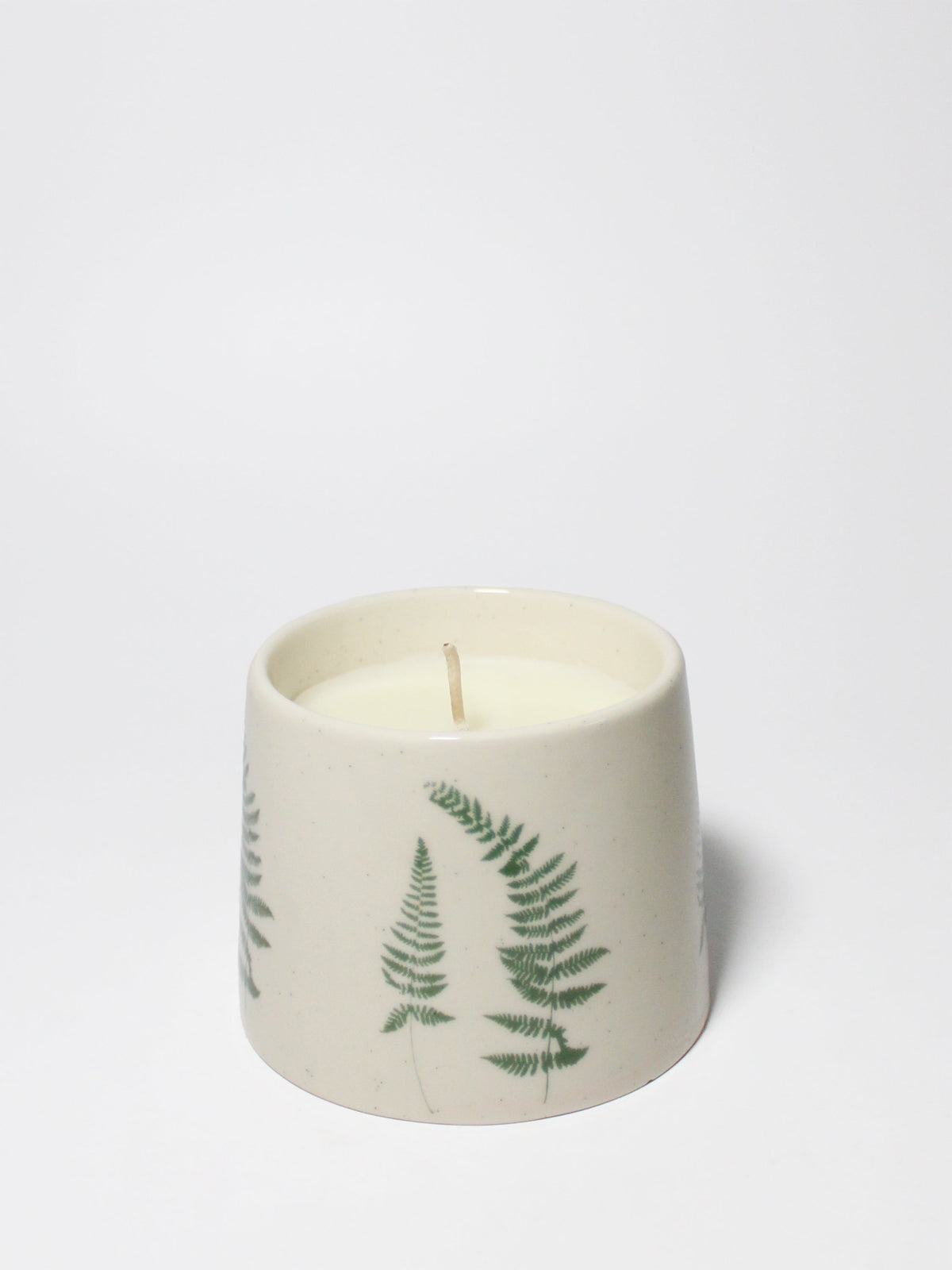 Eucalyptus Natural Home Hand-poured 7 oz scented candle
