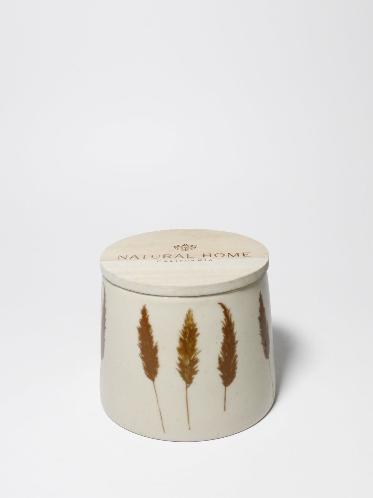 Amber & Fig Natural Home Hand-poured 7 oz scented candle