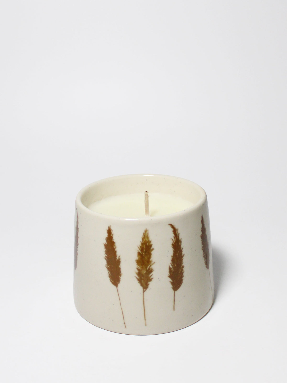 Amber & Fig Natural Home Hand-poured 7 oz scented candle