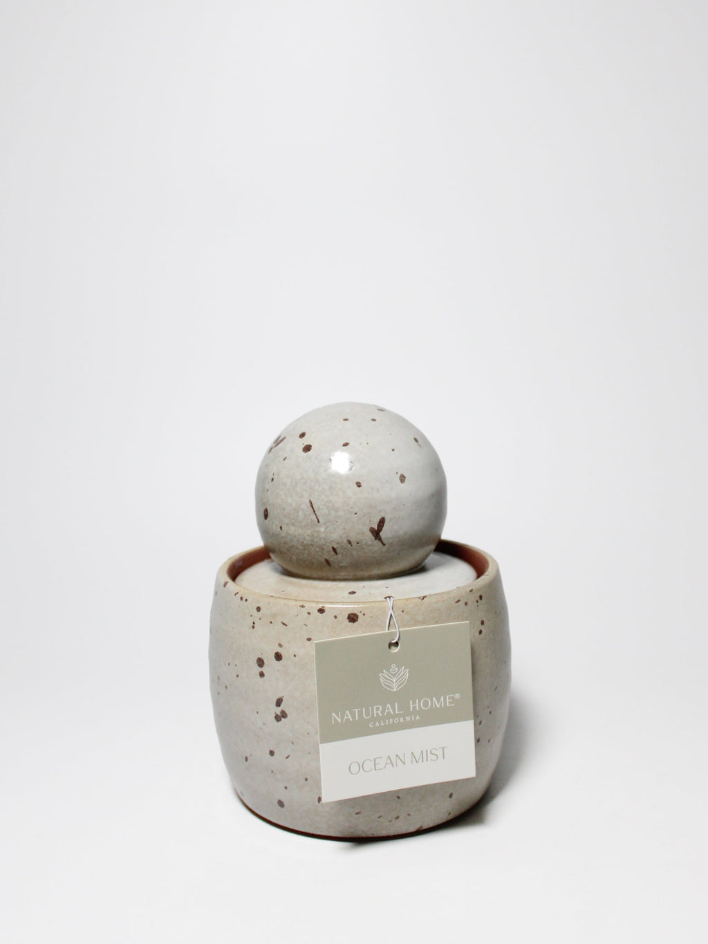 Ocean Mist Natural Home Hand-poured 13 oz scented candle