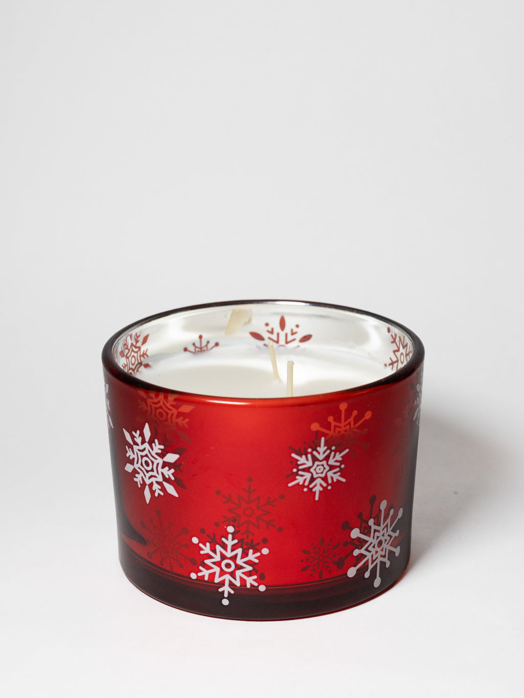 Winter Pine Hand-poured 12 oz scented candle