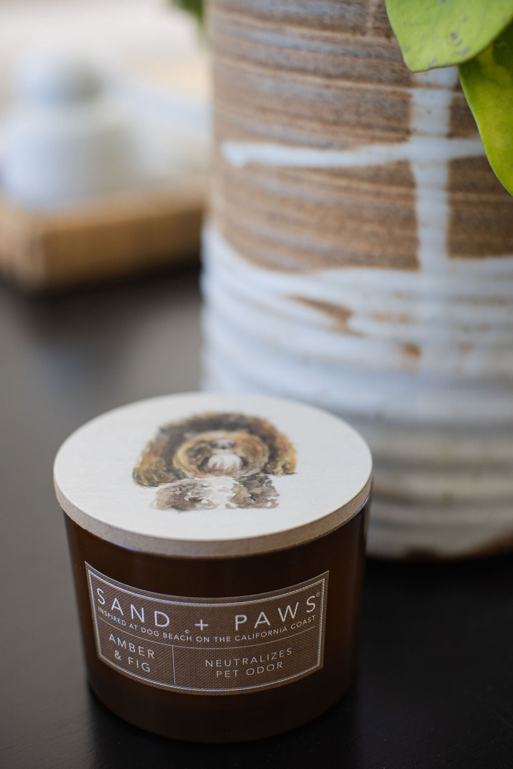 Sand + Paws Amber & Fig Hand-poured 12 oz scented candle
