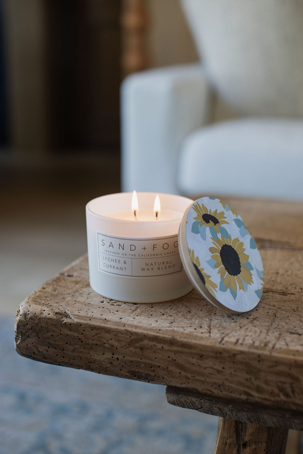 Lychee & Currant Hand-poured 12 oz scented candle