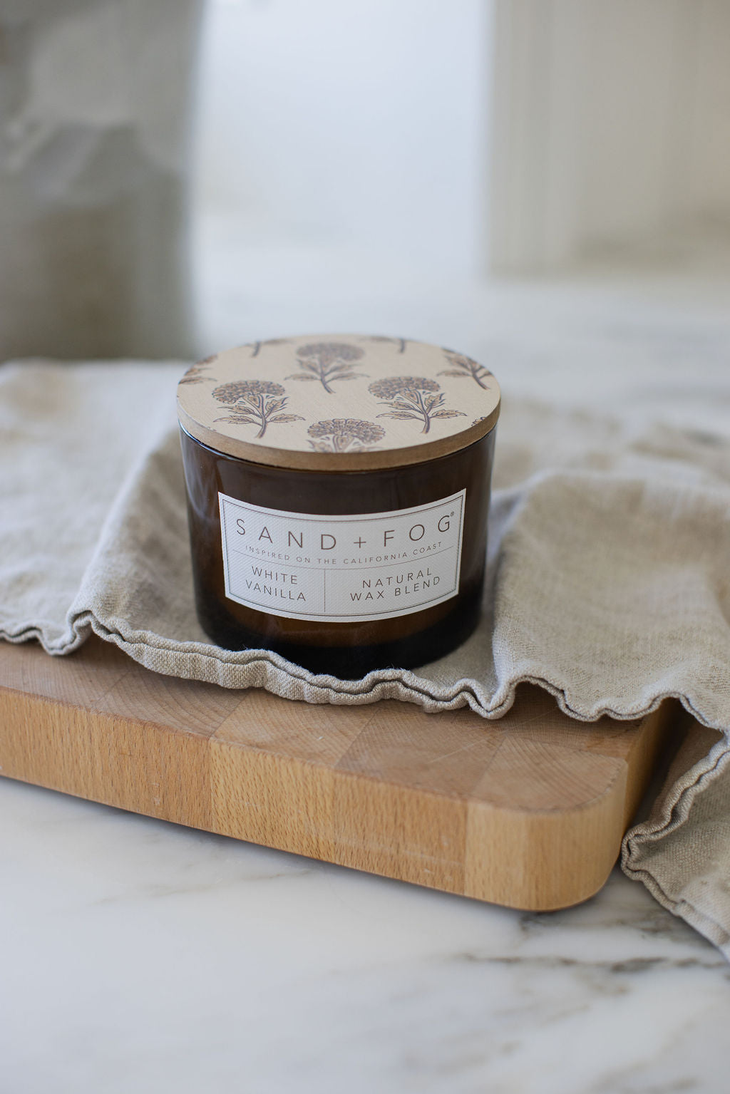 White Vanilla Hand-poured 12 oz scented candle