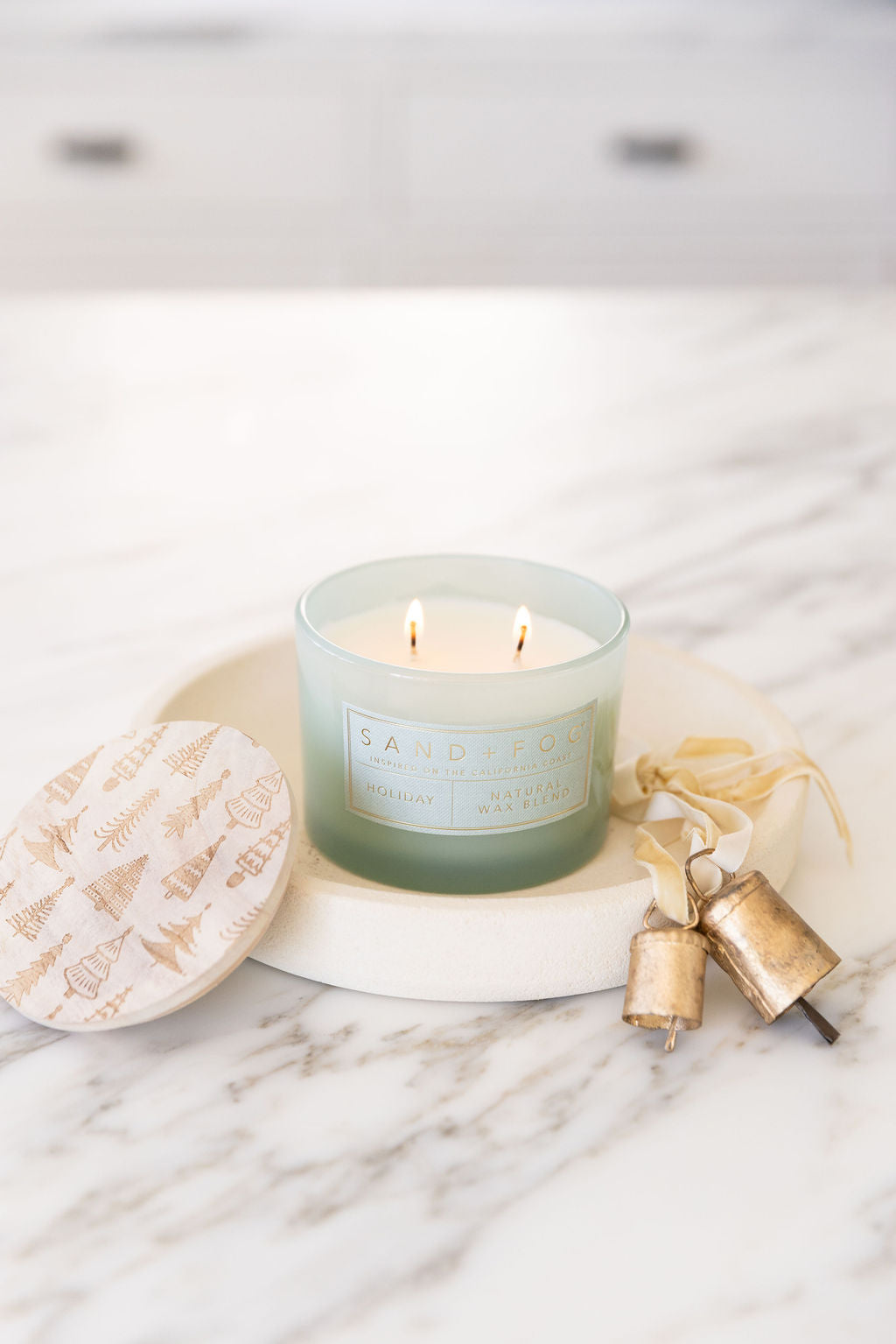 Holiday Hand-poured 12 oz scented candle