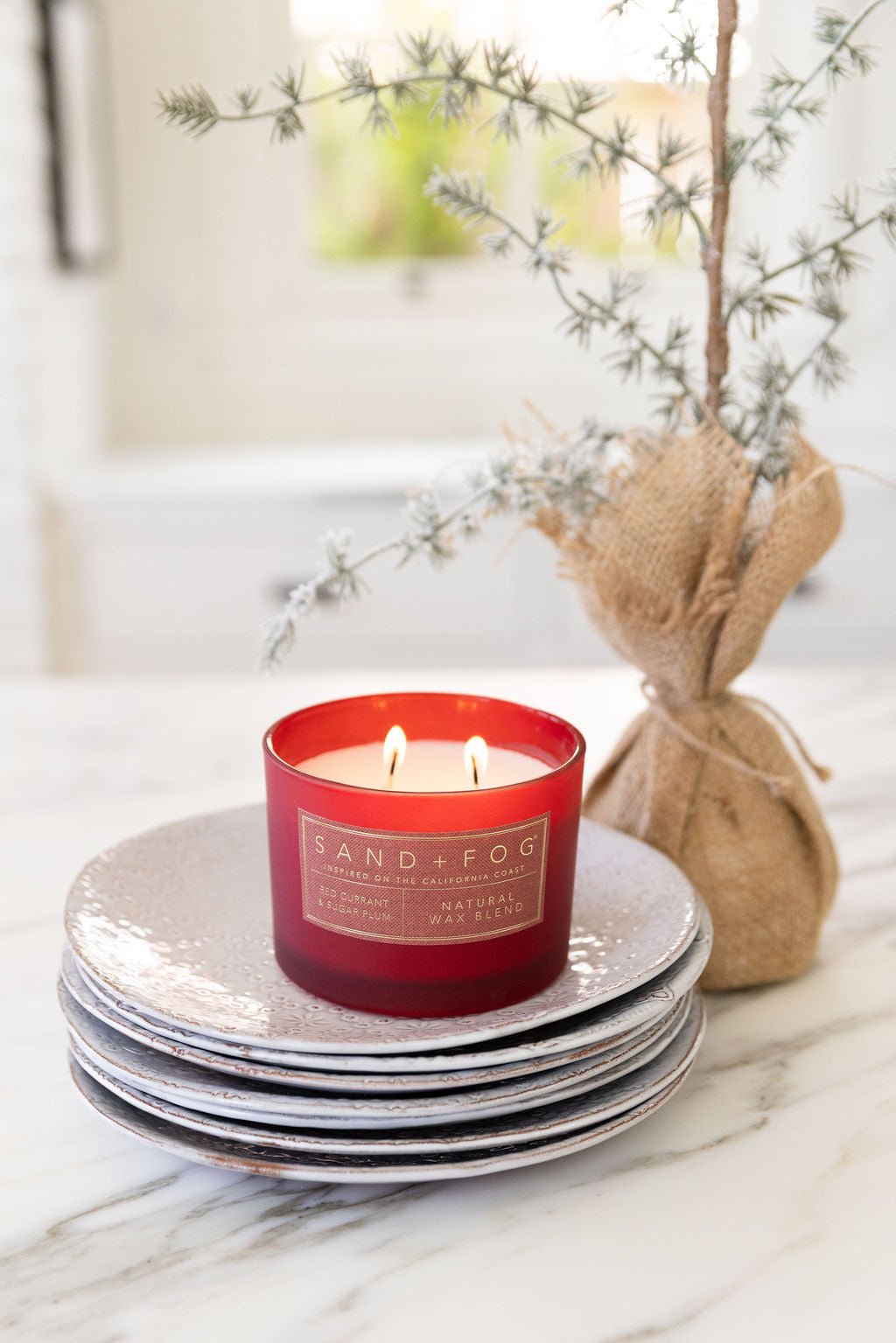 Red Currant & Sugar Plum Hand-poured 12 oz scented candle