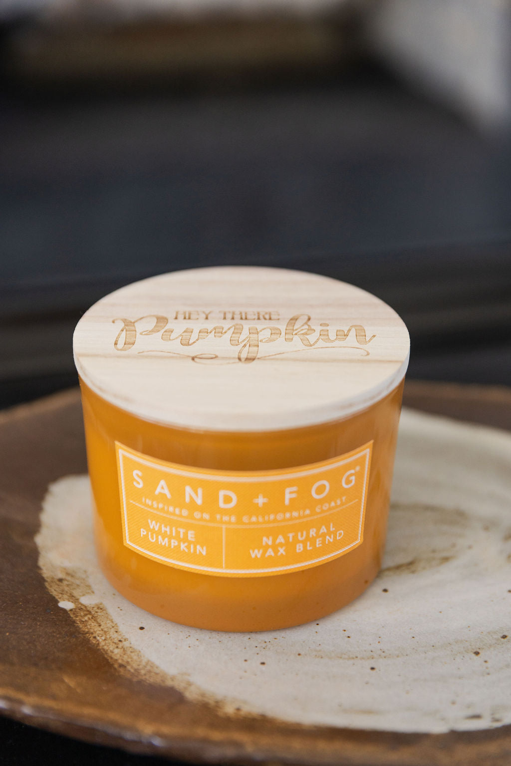White Pumpkin Hand-poured 12 oz scented candle