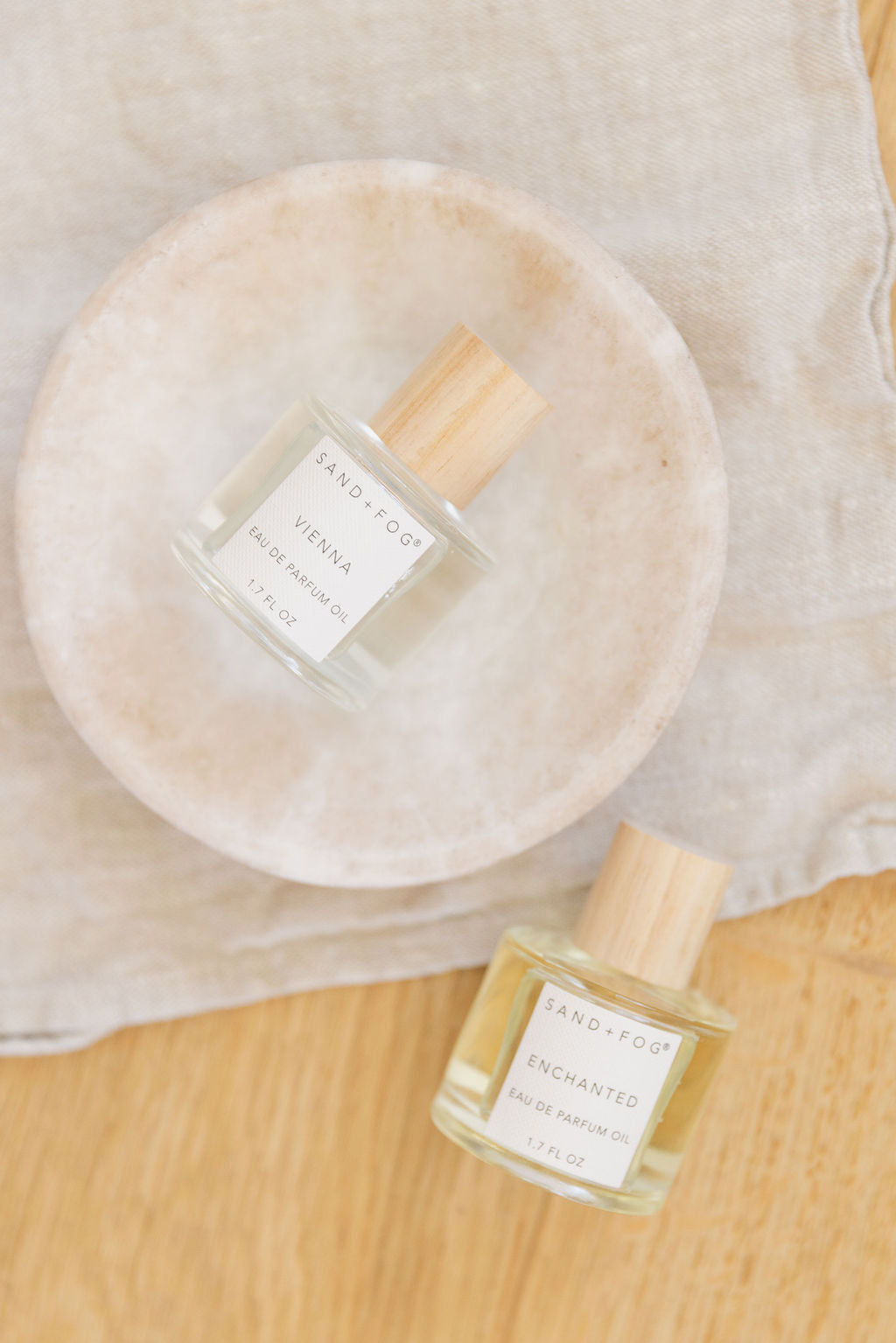 Enchanted Long-lasting 50 ml Perfume Oil Rollerball