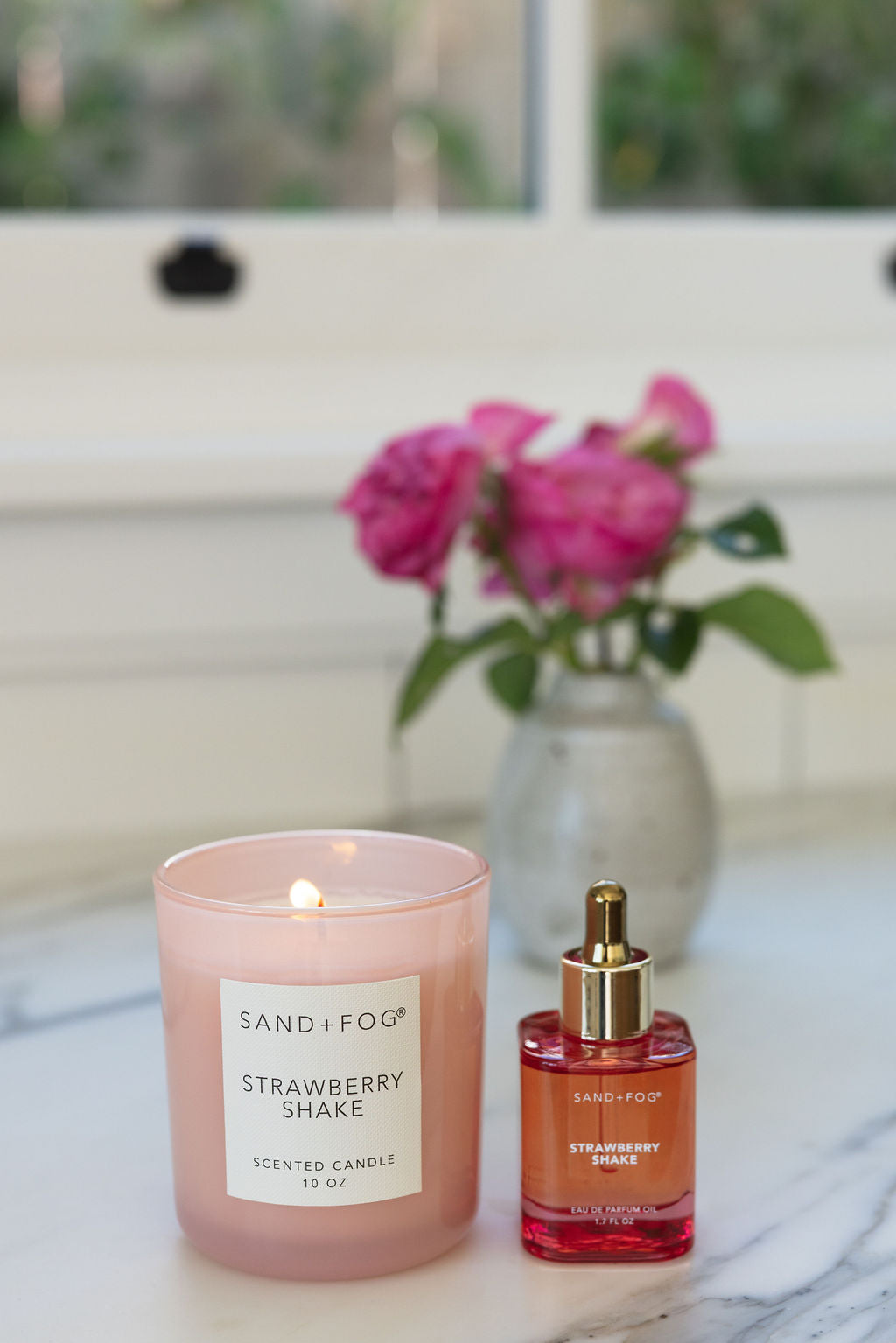 Strawberry Shake Hand-poured 10 oz scented candle