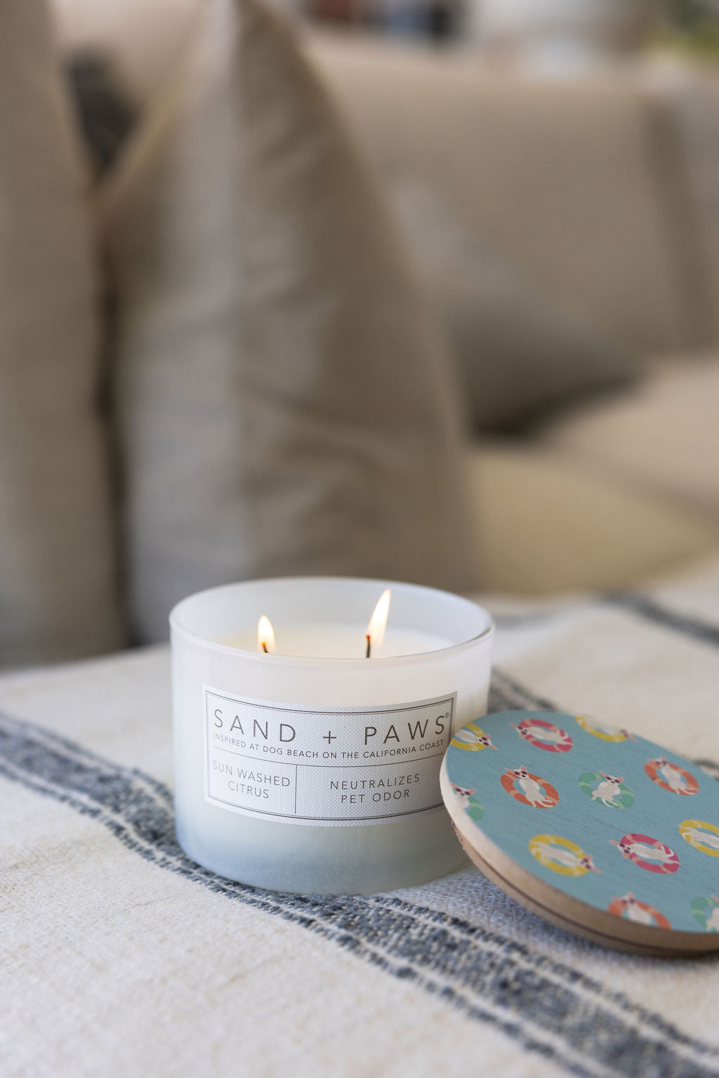 Sand + Paws Sun Washed Citrus Hand-poured 12 oz scented candle