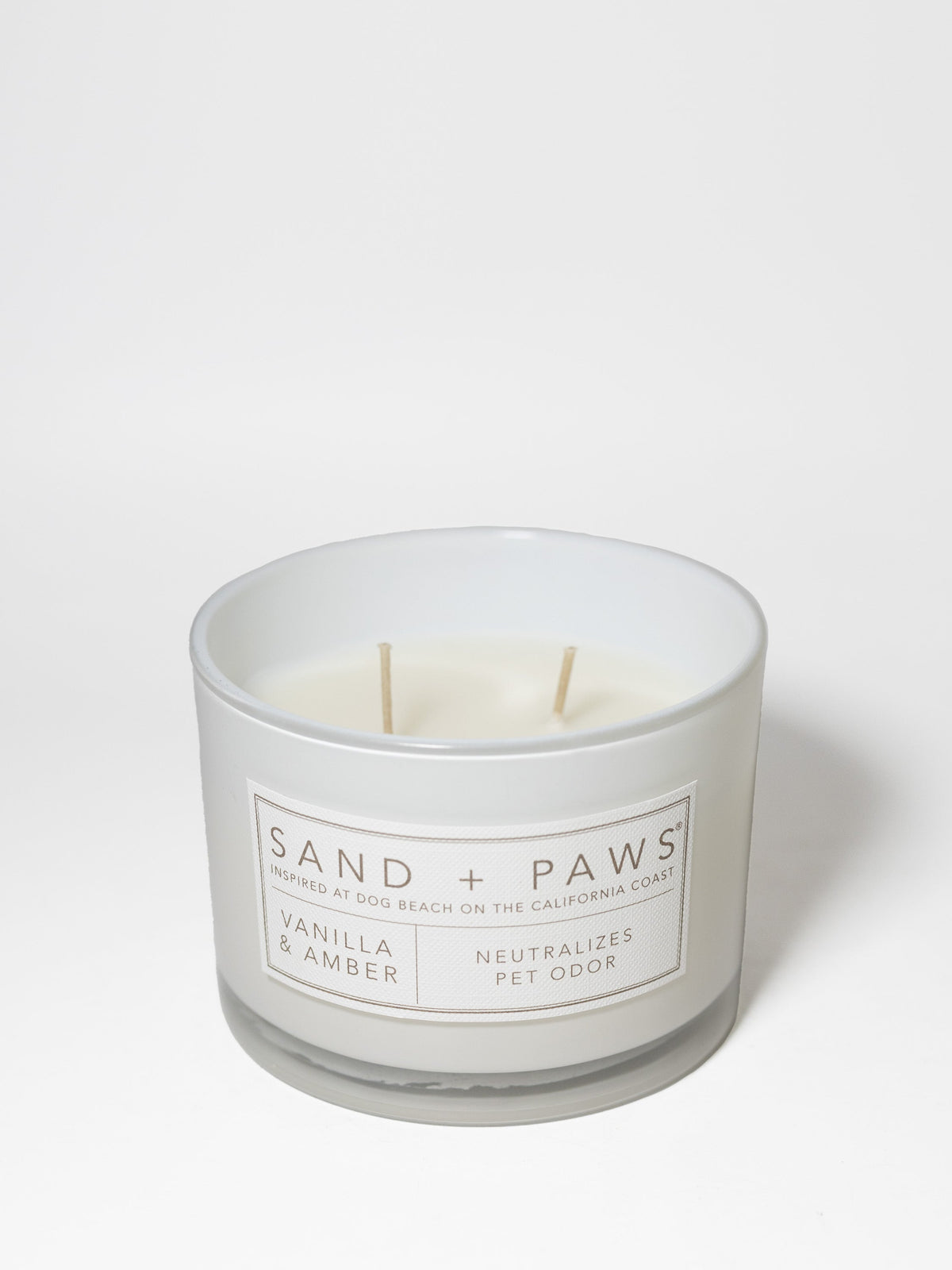 Sand + Paws Vanilla & Amber Hand-poured 12 oz scented candle