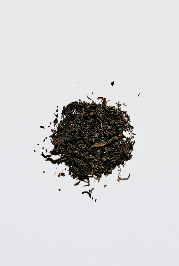 Weathered Tobacco Hand-poured 12 oz scented candle