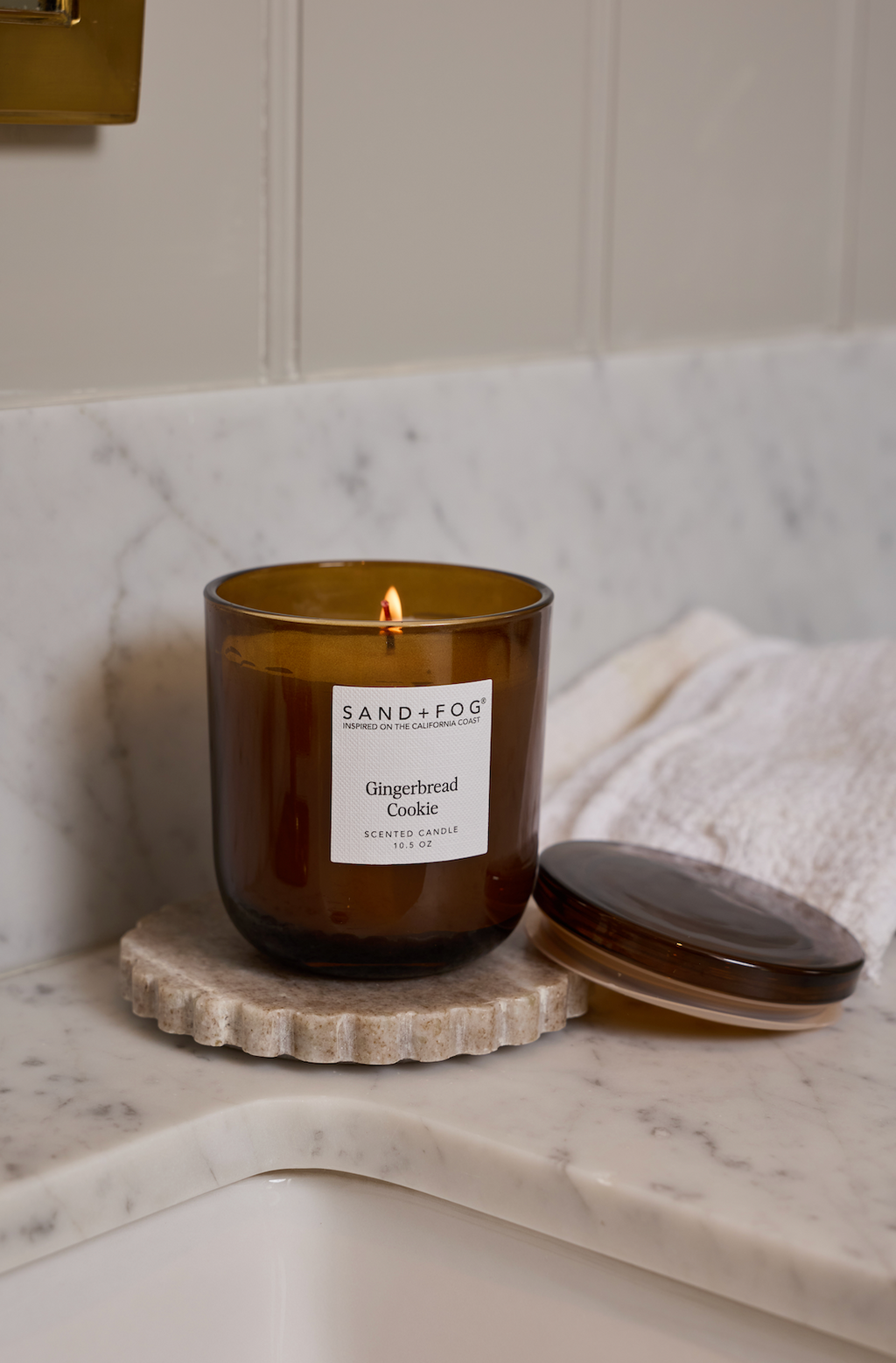 Gingerbread Cookie Hand-poured 10.5 oz scented candle