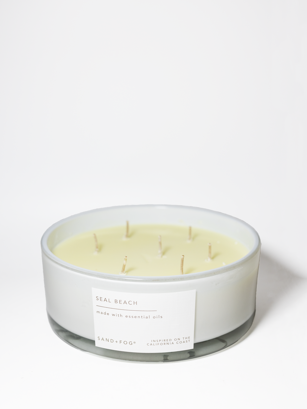 Seal Beach Hand-poured 34 oz scented candle
